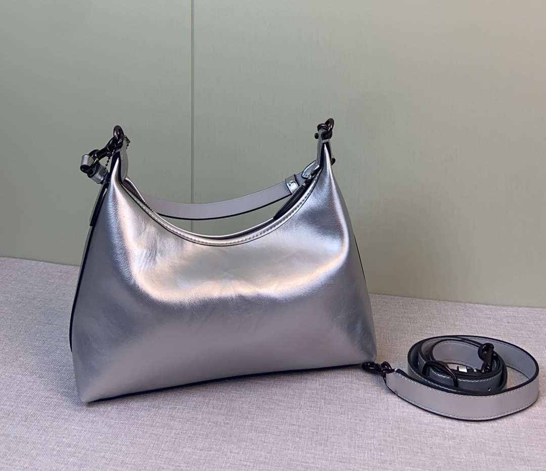 Coach COACH11月CW656 Juliet又出新色