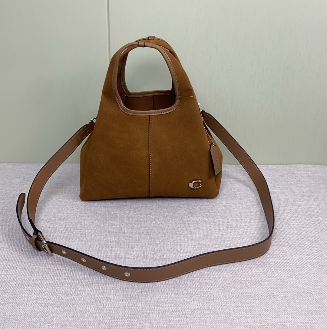 Coach 11月新品 百搭菜篮子 CY674