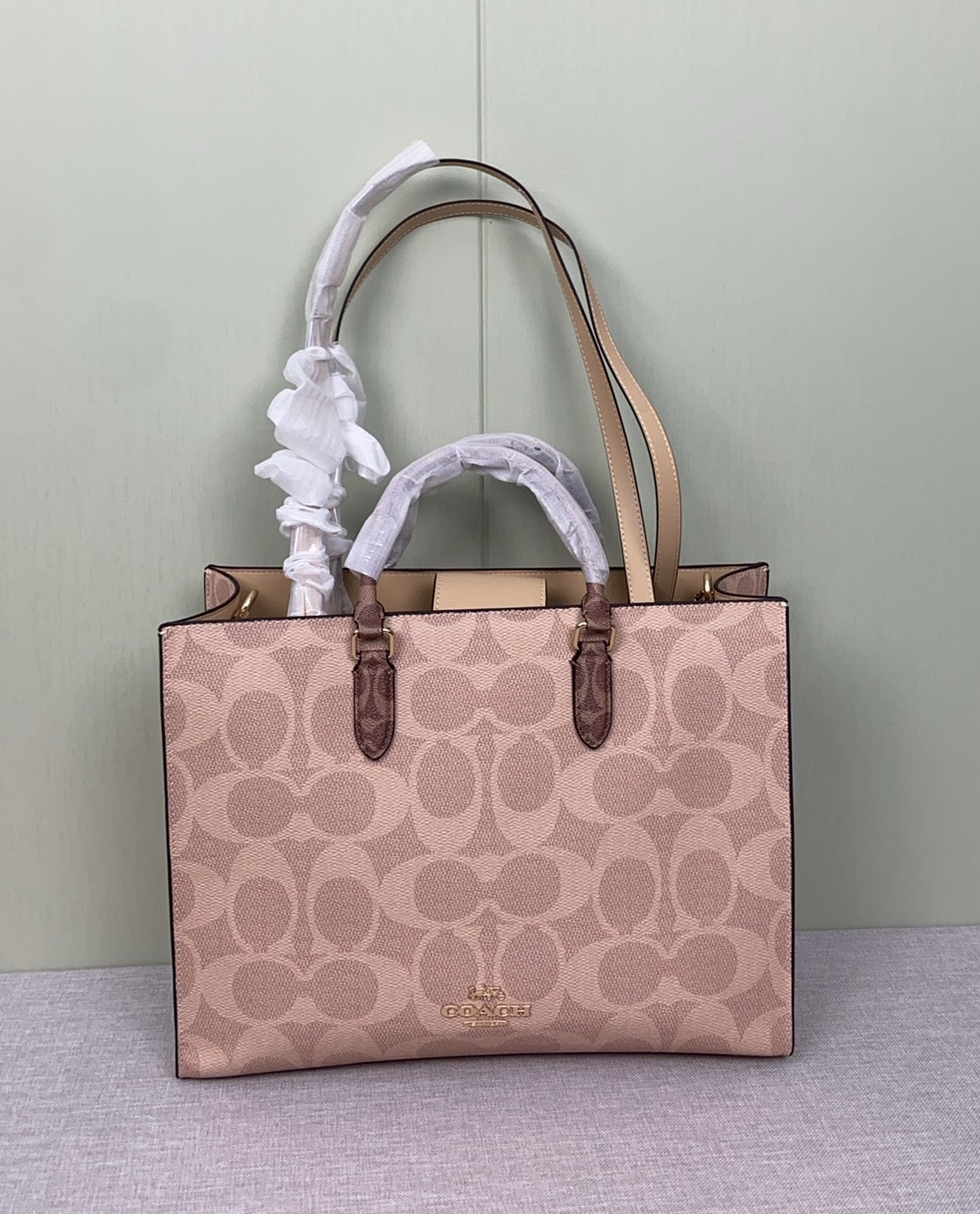 Maggie Tote シンプルデザインの多機能トートバッグ