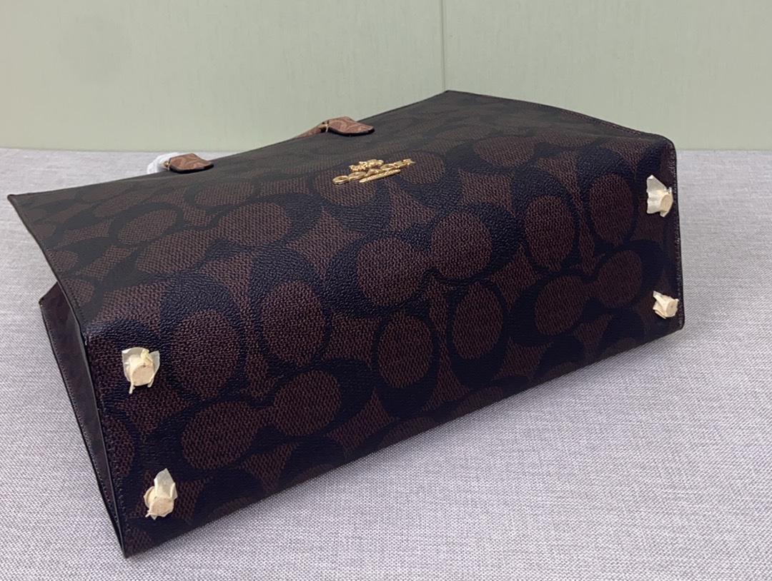 Maggie Tote シンプルデザインのトートバッグ - 2wayスタイル