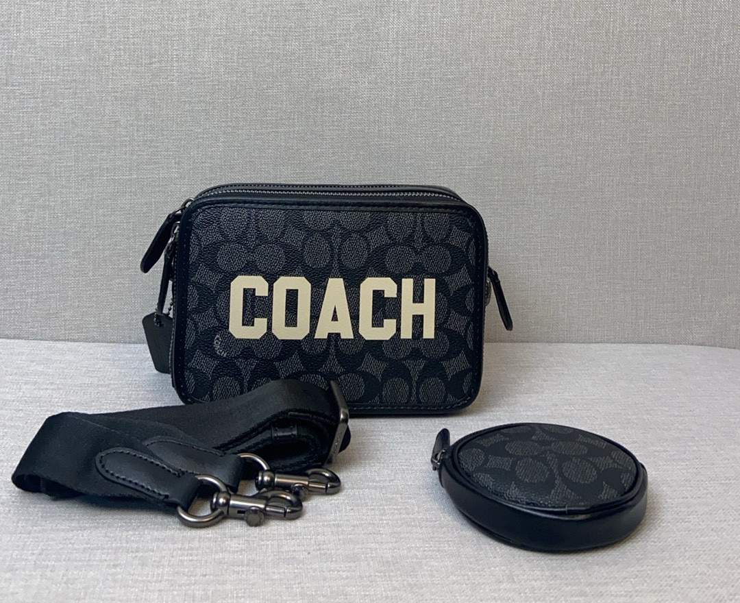 Coach 24年3月新品。Cp269 CP270 老花二合一相机包 涂鸦更 男士礼物推荐 老花相机包最新款配上涂鸦是设计年轻 尺寸