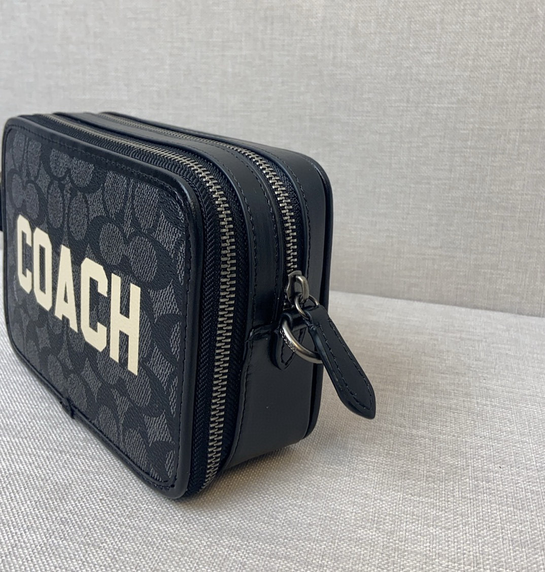Coach 24年3月新品。Cp269 CP270 老花二合一相机包 涂鸦更 男士礼物推荐 老花相机包最新款配上涂鸦是设计年轻 尺寸
