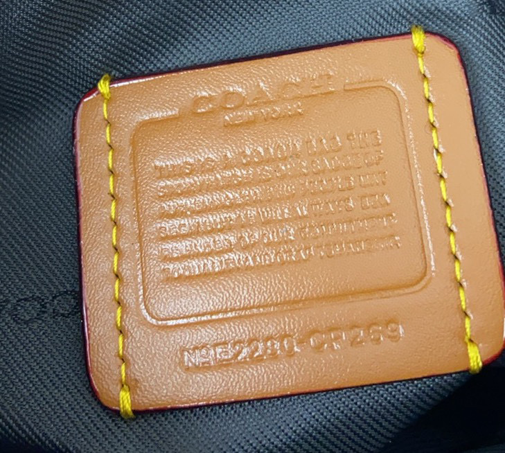 Coach 24年3月新品。Cp269 CP270 老花二合一相机包 涂鸦更 男士礼物推荐 老花相机包最新款配上涂鸦是设计年轻 尺寸