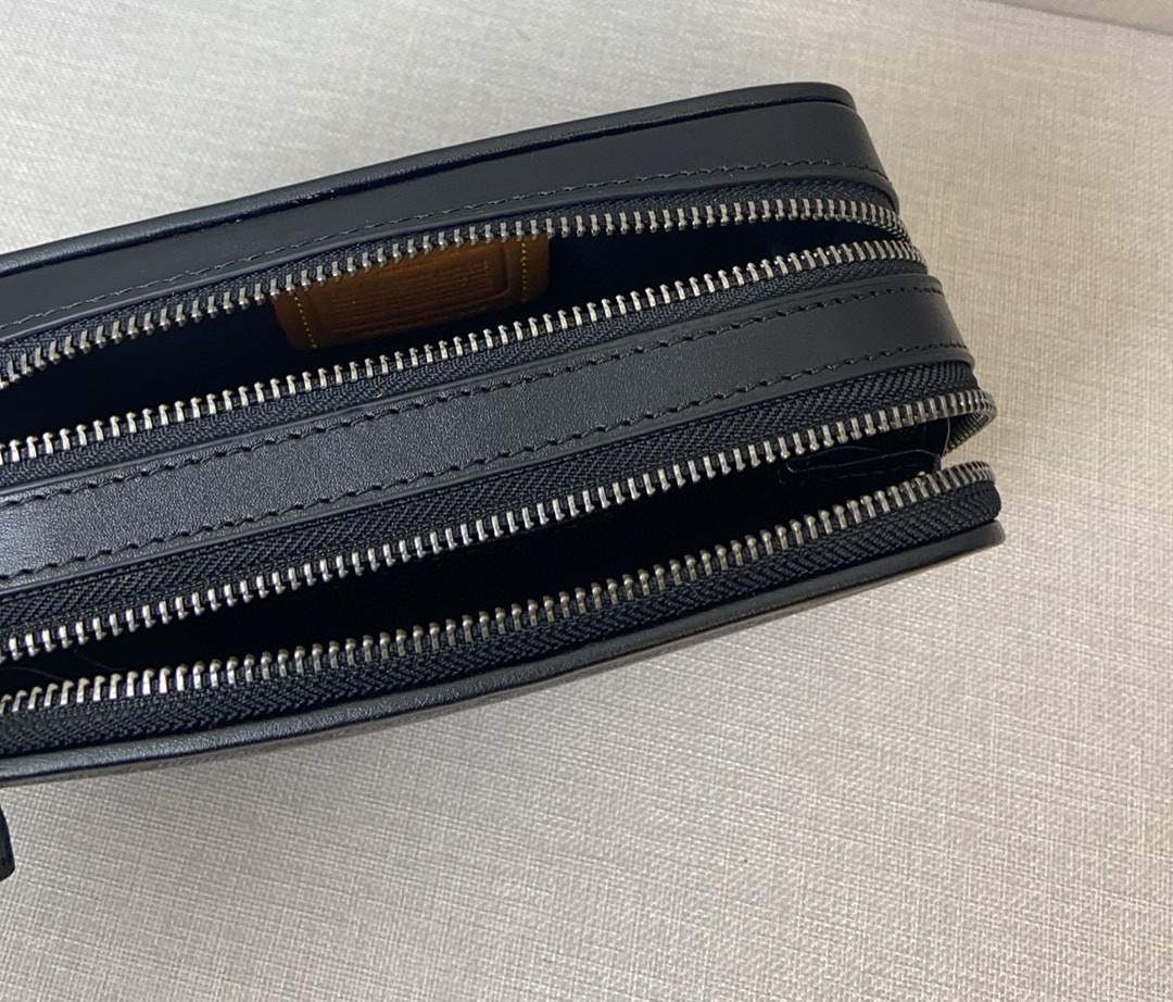 Coach 24年3月新品。Cp269 CP270 老花二合一相机包 涂鸦更 男士礼物推荐 老花相机包最新款配上涂鸦是设计年轻 尺寸