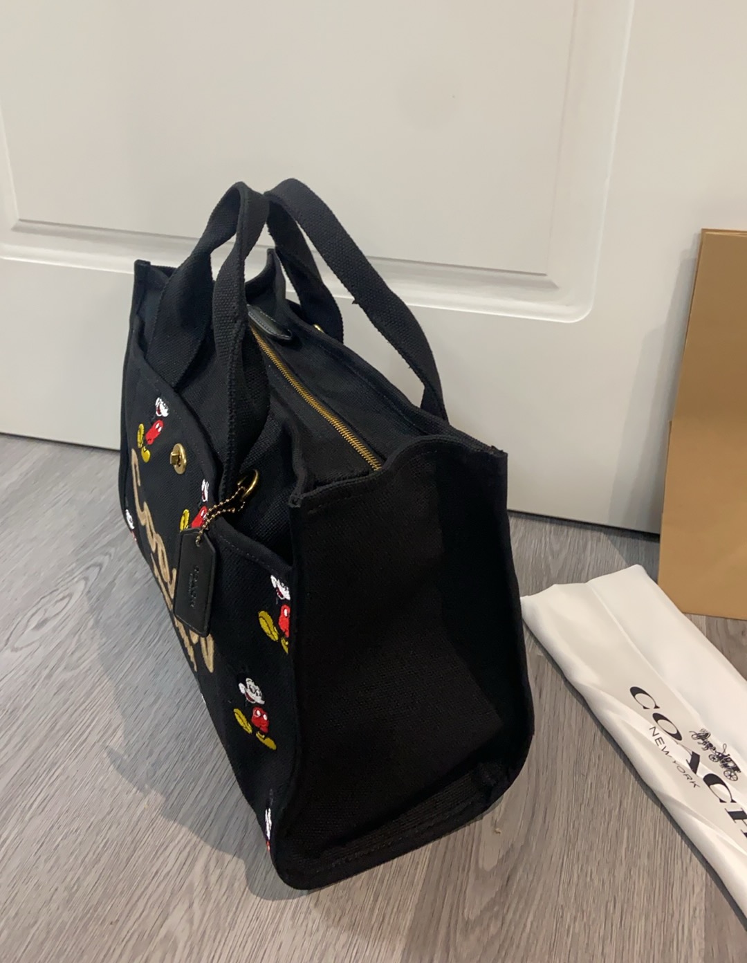 Coach 2月新品大号CAE70 COACH