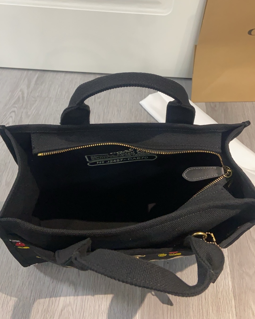 Coach 2月新品大号CAE70 COACH