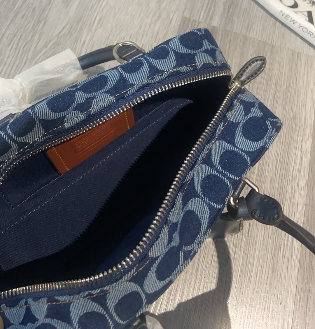 Coach Coach早春3月新品CAM86