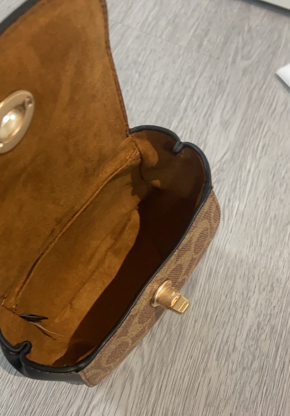Coach coach tumlock新款CZ018 CZ474老花logo拼色卡包 可可爱爱的链条员8小废包