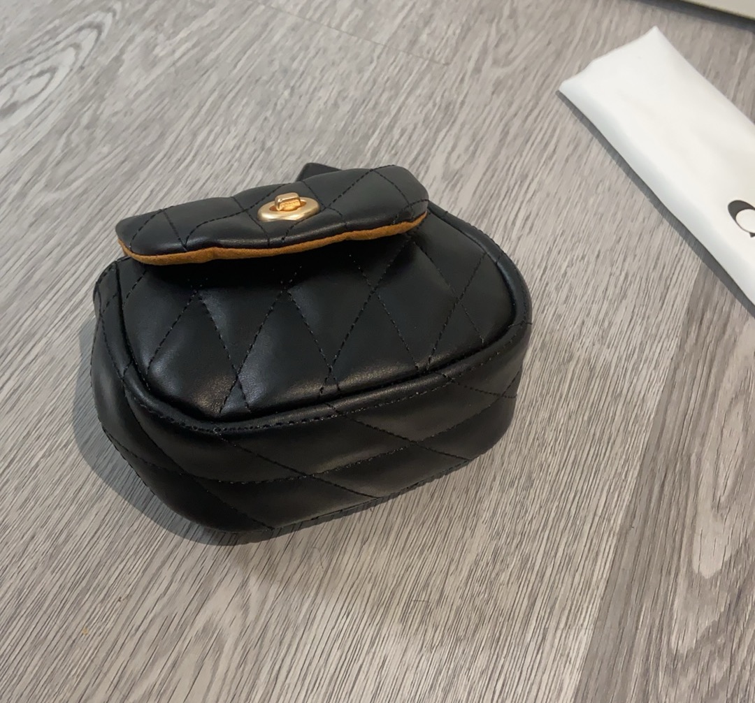 Coach ～ coach tumlock新款CZ018老花logo拼色卡包 可可爱爱的链条员8小废包