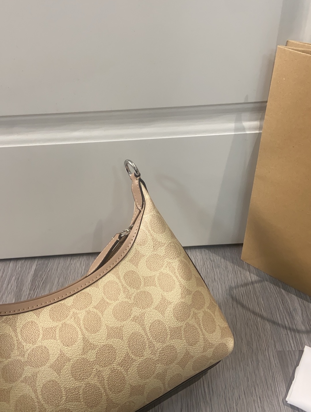 Coach Coach 2025NEW CAM26新品 抢先看 Juliet 焦糖色老花腋下斜