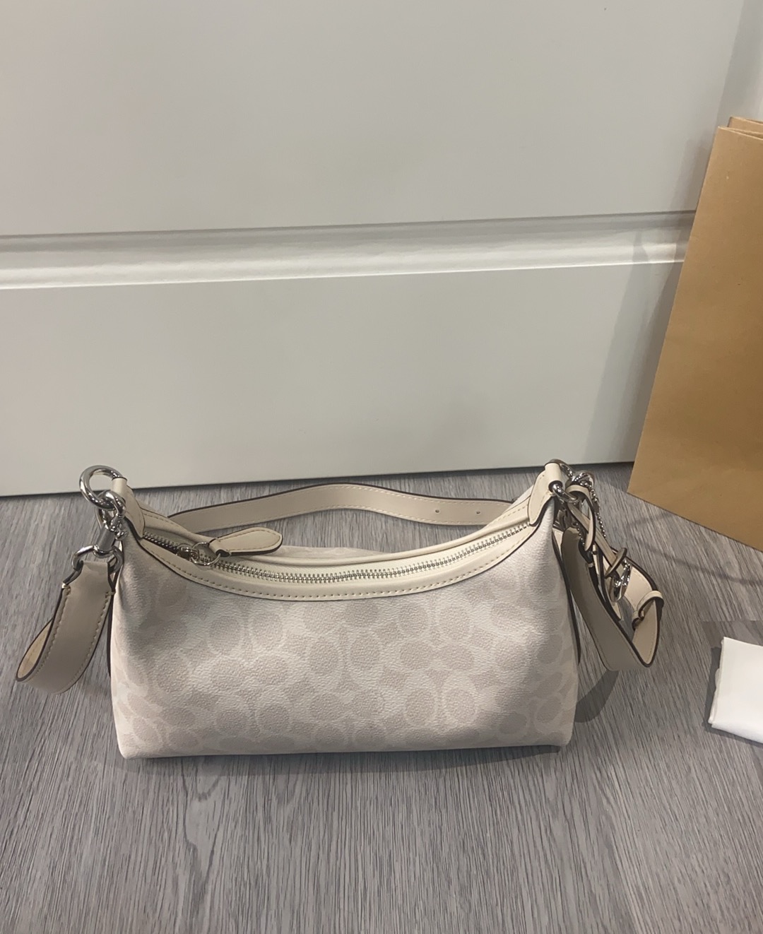Coach Coach 2025NEW CAM26新品 抢先看 Juliet 焦糖色老花腋下斜
