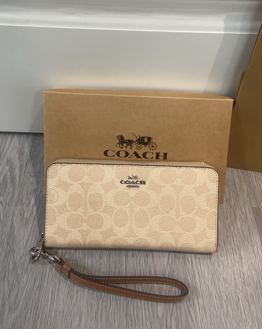Coach COACH/蔻驰女钱包新款女士拉链钱夹青年长款带手绳，CW778 尺寸20.10.2