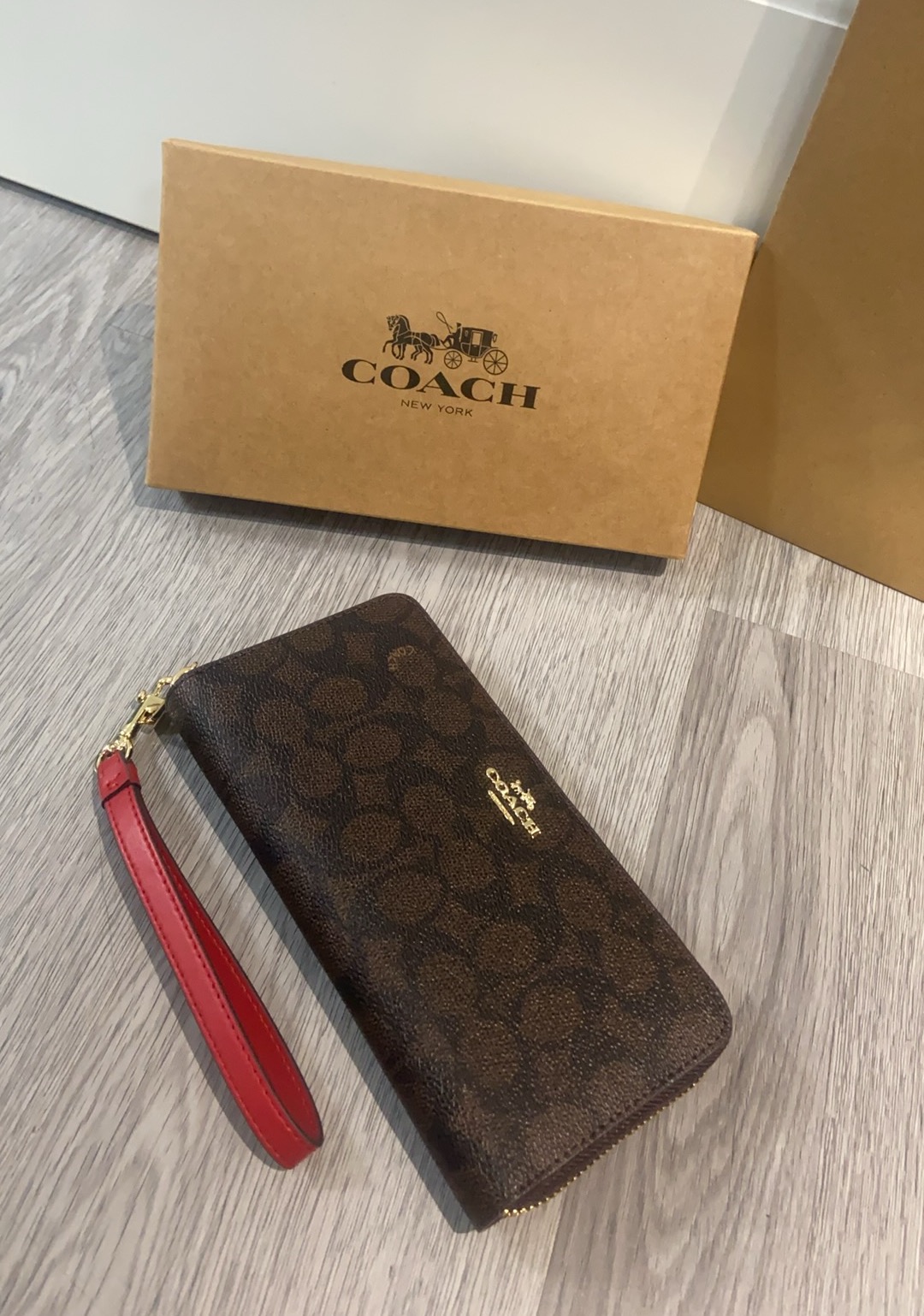 Coach COACH/蔻驰女钱包新款女士拉链钱夹青年长款带手绳，CW778 尺寸20.10.2