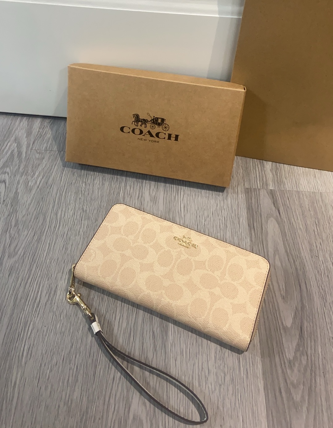 Coach COACH/蔻驰女钱包新款女士拉链钱夹青年长款带手绳，CW778 尺寸20.10.2