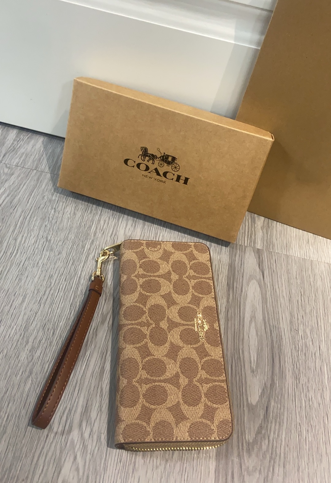 Coach COACH/蔻驰女钱包新款女士拉链钱夹青年长款带手绳，CW778 尺寸20.10.2