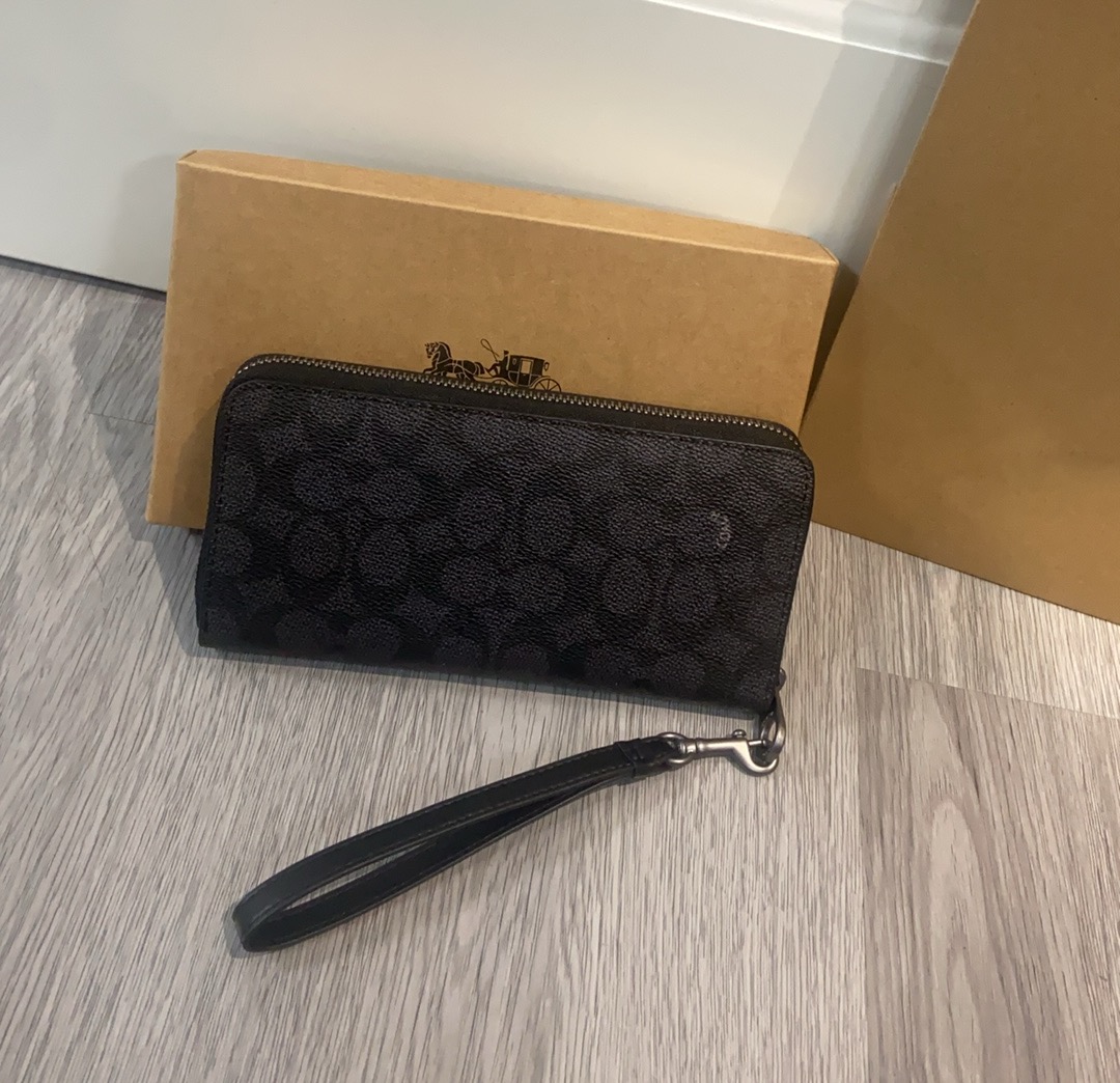 Coach COACH/蔻驰女钱包新款女士拉链钱夹青年长款带手绳，CW778 尺寸20.10.2