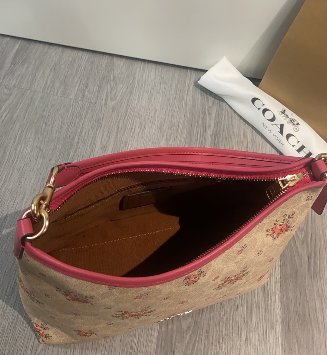 Coach ～coach又上新啦
