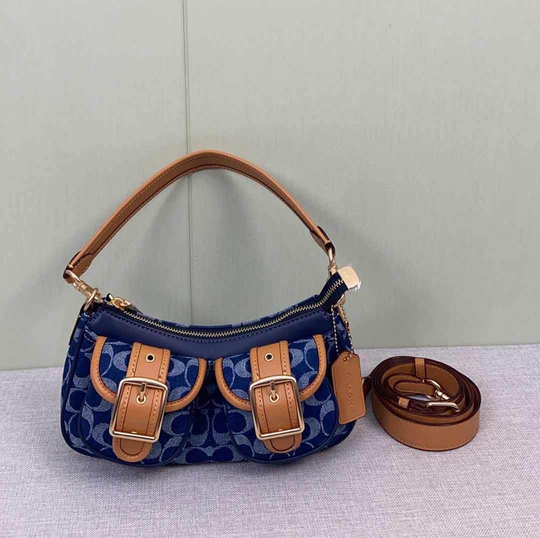 Coach 新款COACH/蔻驰中古腋下法棍包麻将包