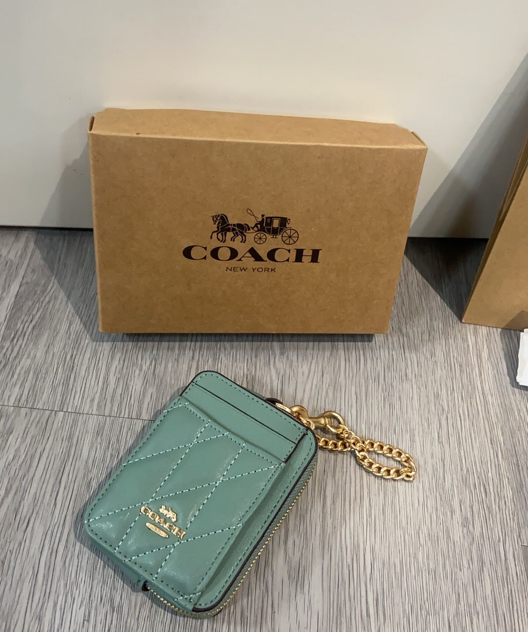 Coach Coach 9月新品 链条小卡包一共12个配色
