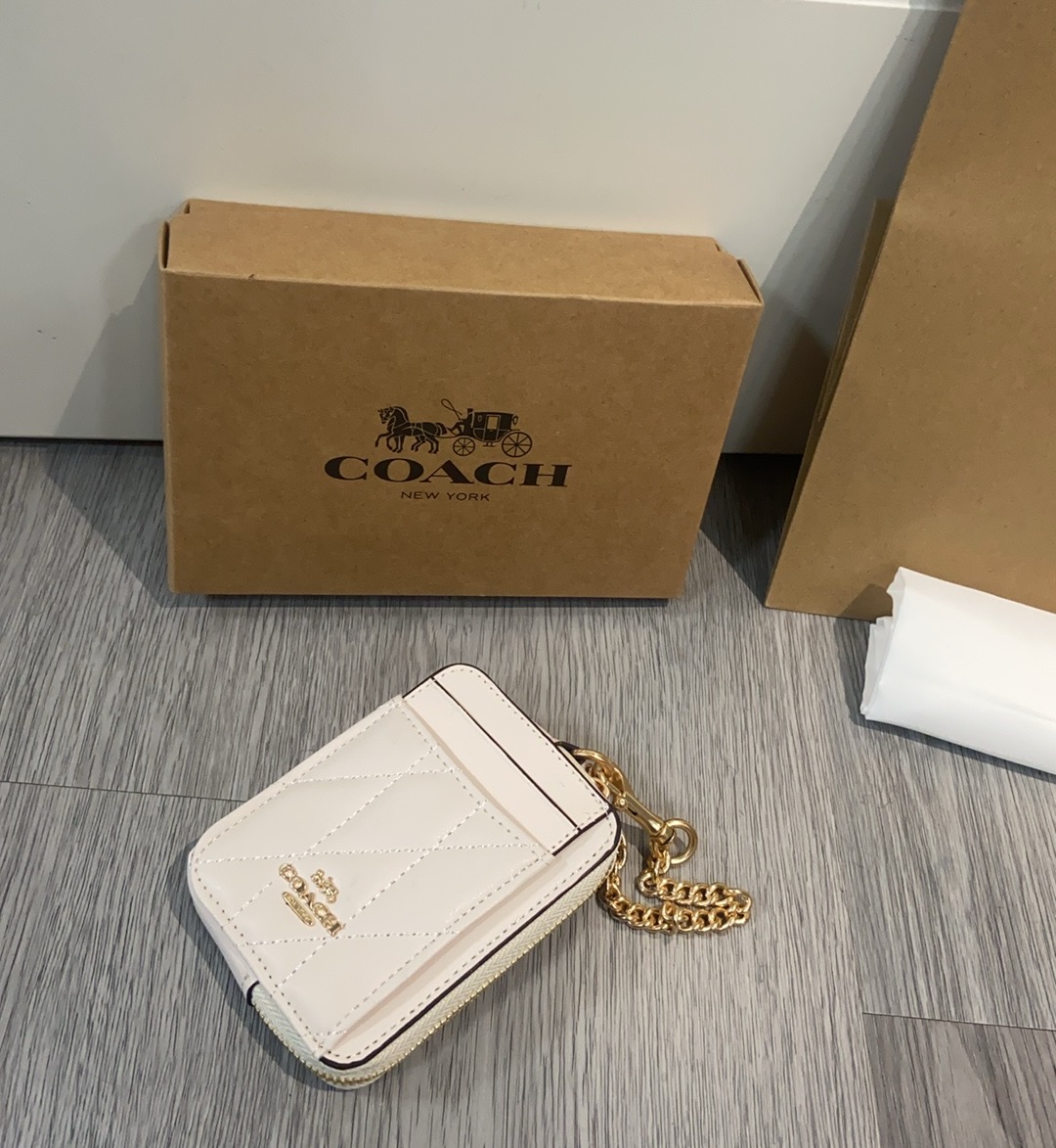 Coach Coach 9月新品 链条小卡包一共12个配色