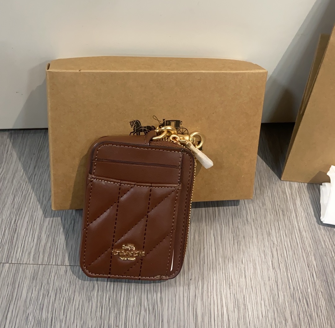 Coach Coach 9月新品 链条小卡包一共12个配色
