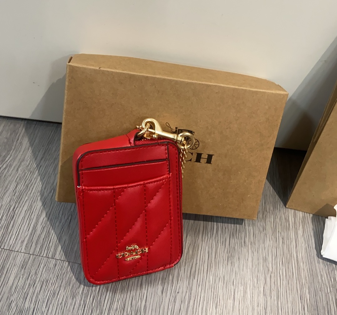 Coach Coach 9月新品 链条小卡包一共12个配色