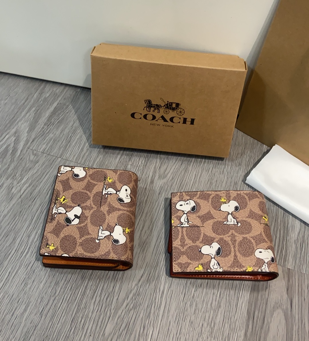 Coach ～ Coachx史努比联名系列太可爱啦CBN32