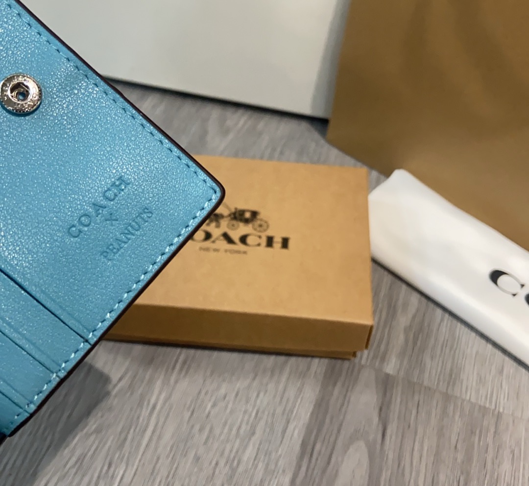 Coach Coachx史努比联名系列太可爱啦CBN91