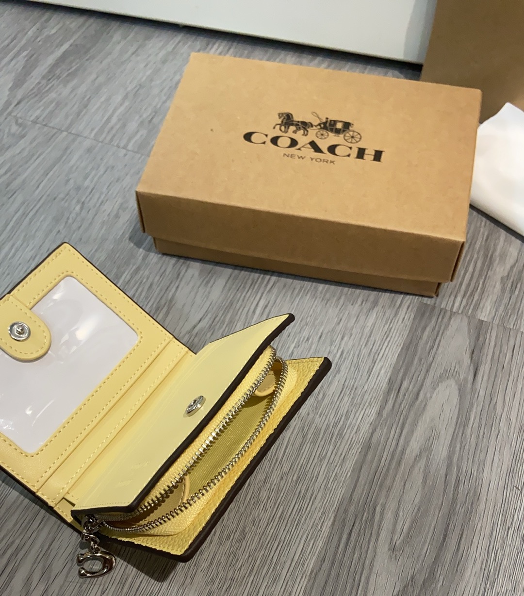 Coach Coachx史努比联名系列太可爱啦CBN91