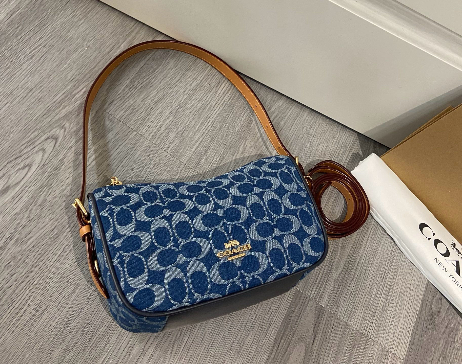 Coach coach2025年6月新品 CY701香布蕾kailey23