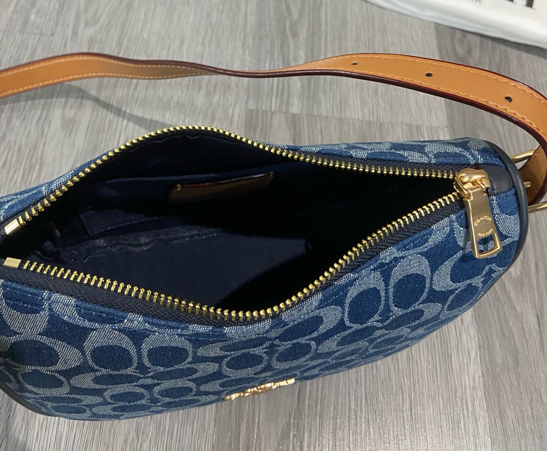 Coach coach2025年6月新品 CY701香布蕾kailey23