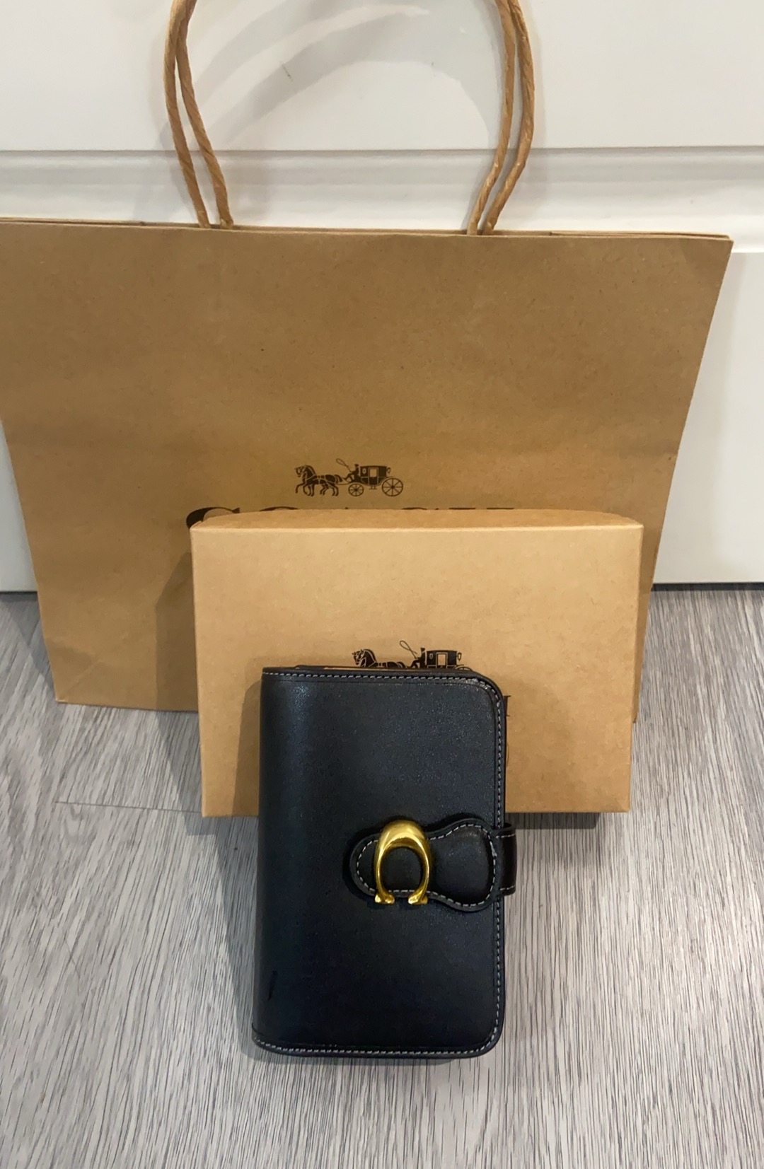 Coach Coach 8月新款 C扣CA193