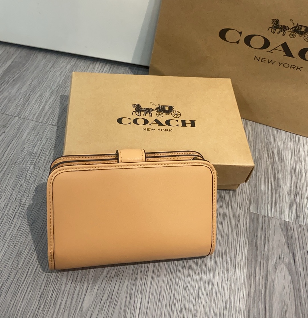 Coach Coach 8月新款 C扣CA193