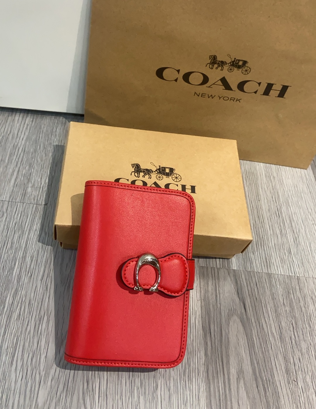 Coach Coach 8月新款 C扣CA193