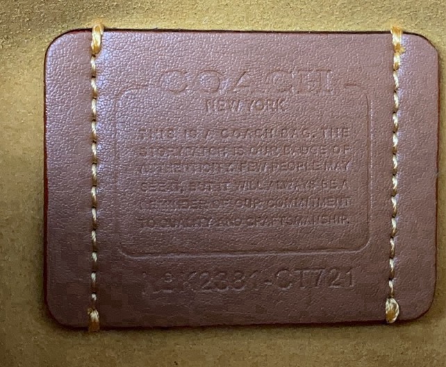 Coach 12月新色CT721 Coach也有机车风
