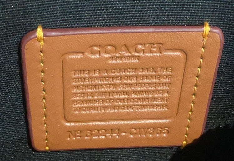 Coach Coach Signature CN111 CW365 系列斜挎包 老花+黑色皮革饰边