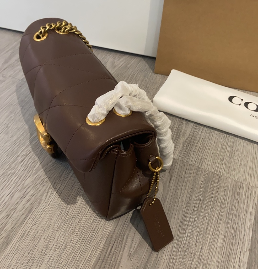 Coach Coach CCW83新款羊皮Quilted