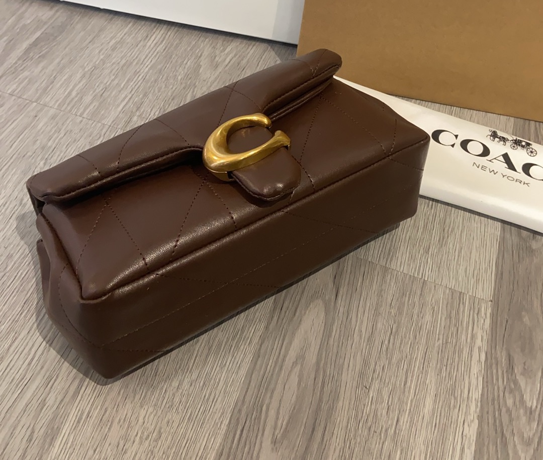 Coach Coach CCW83新款羊皮Quilted