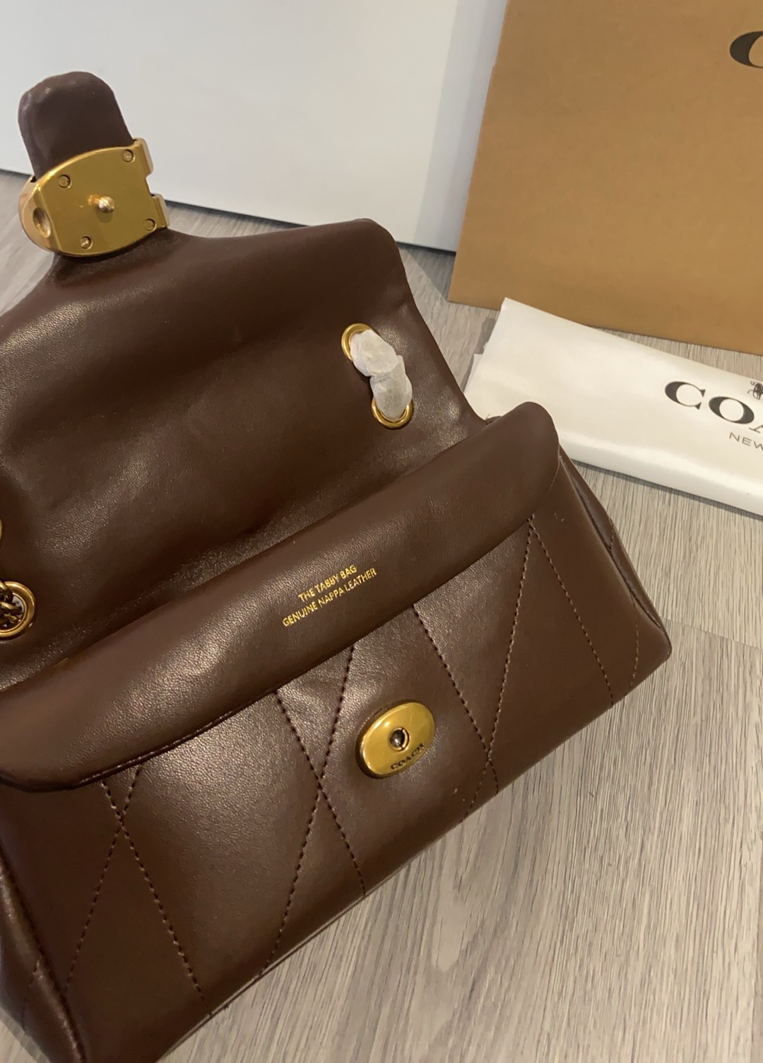 Coach Coach CCW83新款羊皮Quilted