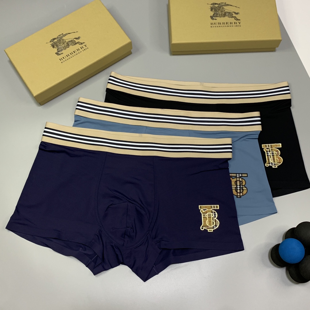 🔥🔥🔥巴宝莉 夏日新品 经典🌈lougo轻薄透设计，采用进口轻薄冰丝 轻薄透气丝滑 无痕裁剪 穿着无束缚