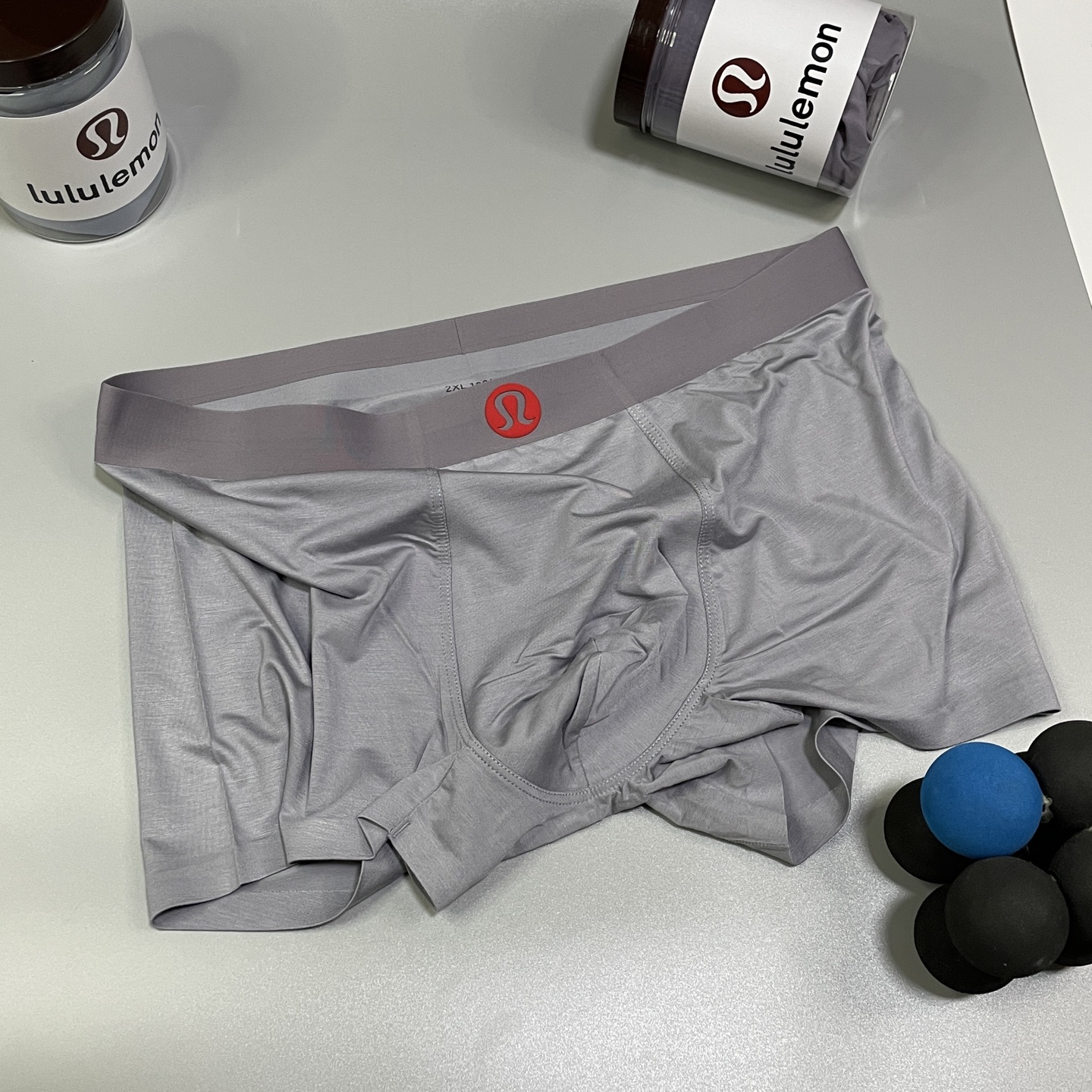 🔥🔥🔥专柜新品！lululemon时尚男士内裤！ 外贸公司合作订单，经典立体lougo印标 轻薄透设计，