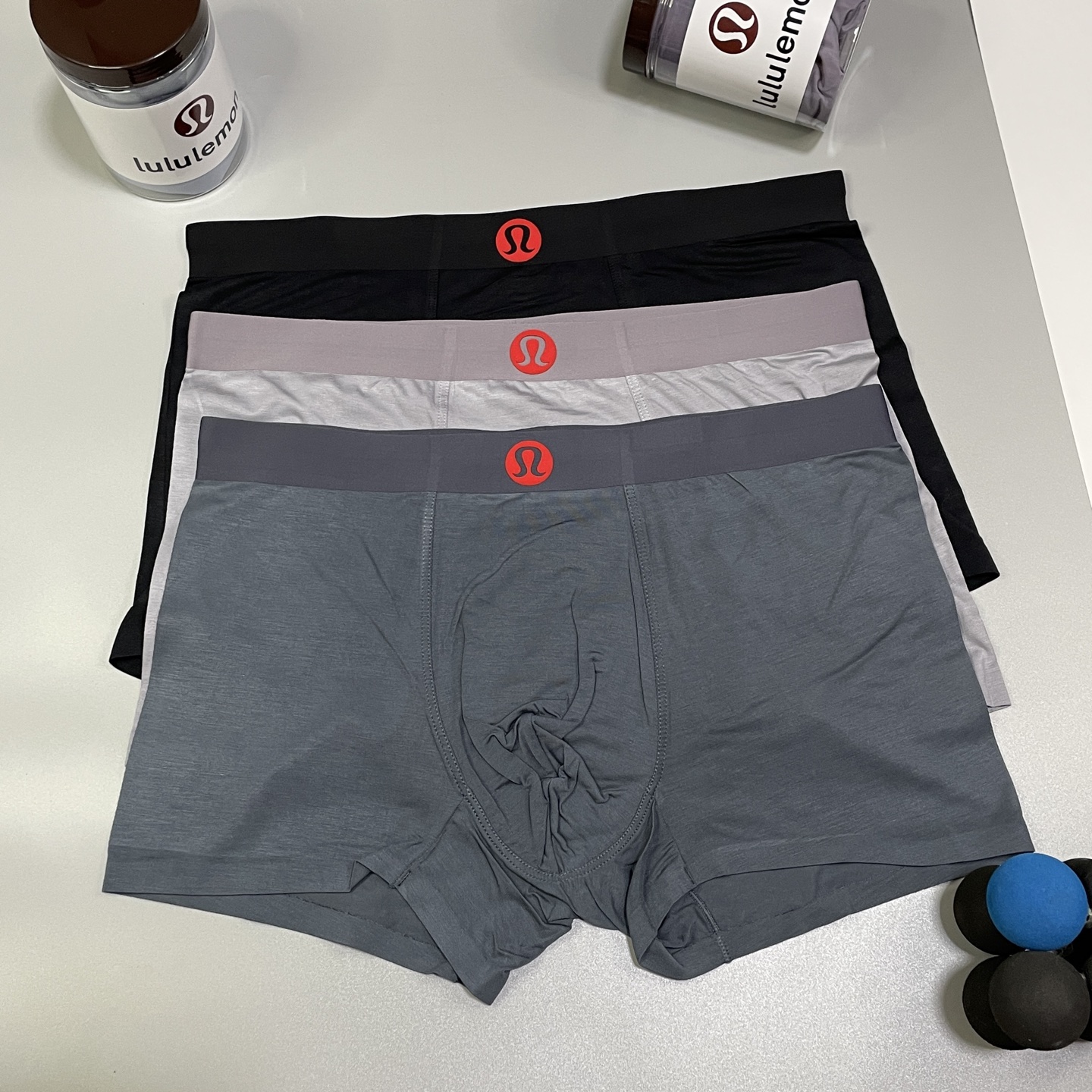 🔥🔥🔥专柜新品！lululemon时尚男士内裤！ 外贸公司合作订单，经典立体lougo印标 轻薄透设计，