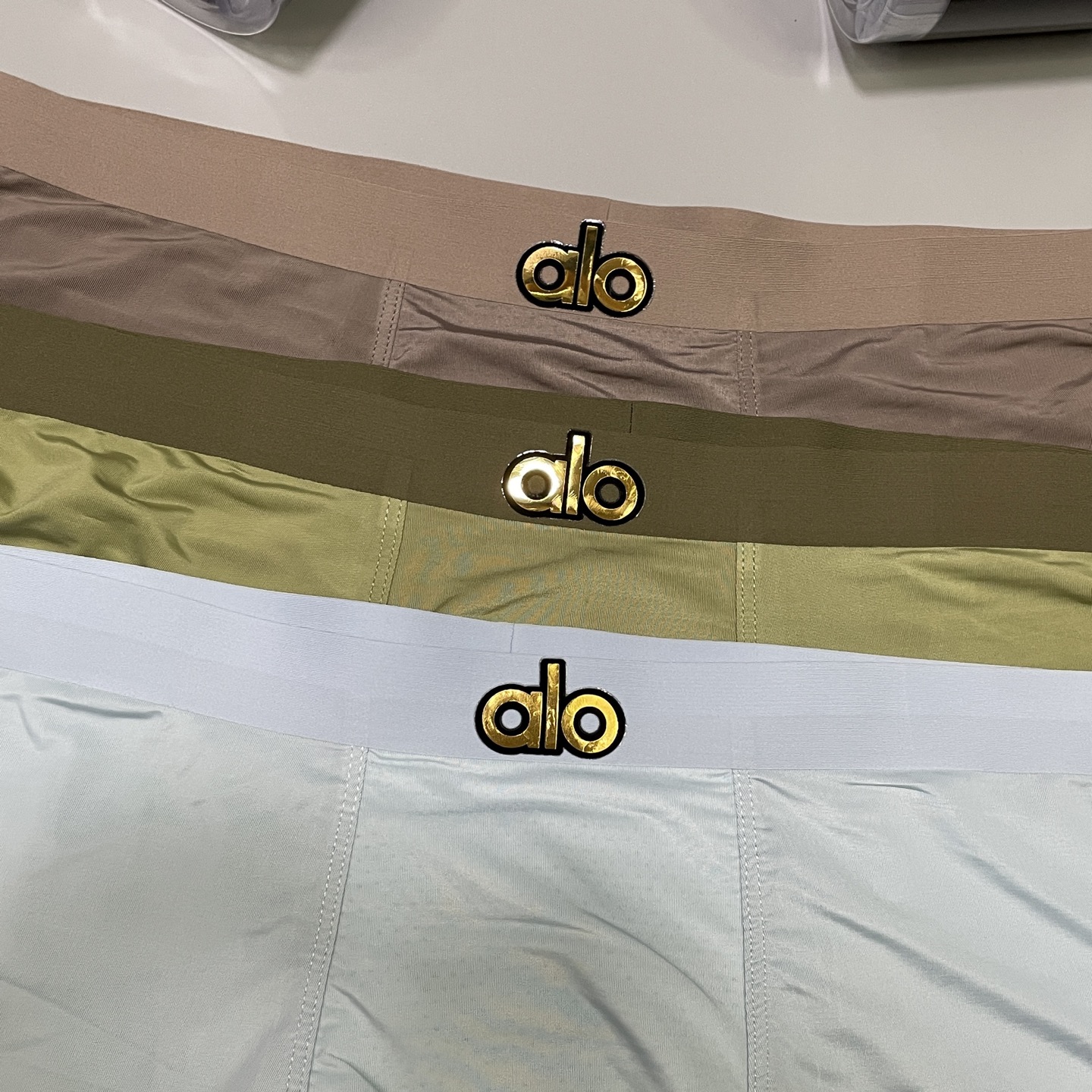 🔥🔥🔥新品！alo男士内裤！ 外贸公司合作订单，经典立体硅胶烫金logo印标 轻薄透设计，采用进口冰丝轻