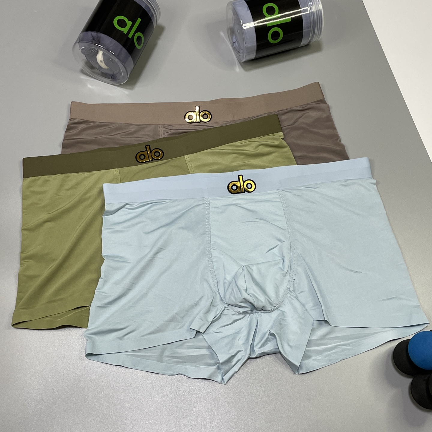 🔥🔥🔥新品！alo男士内裤！ 外贸公司合作订单，经典立体硅胶烫金logo印标 轻薄透设计，采用进口冰丝轻
