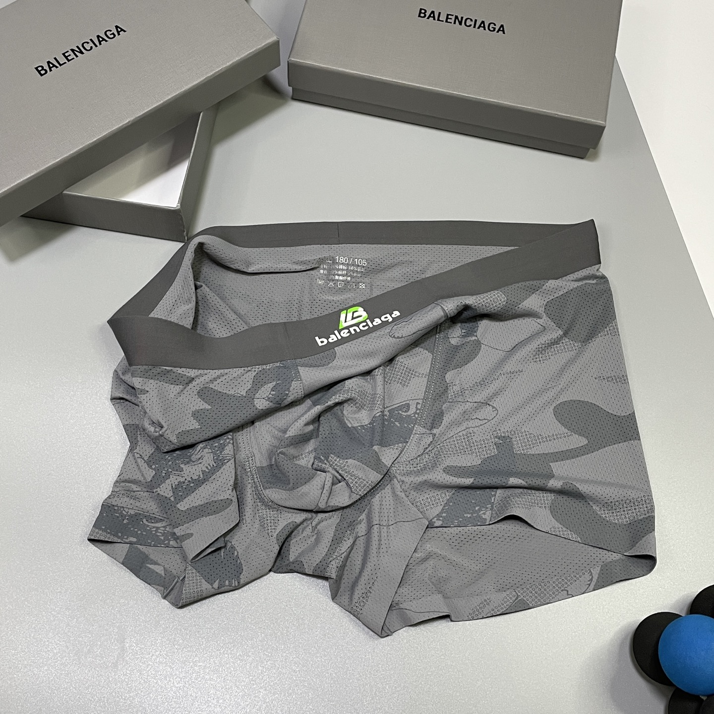 🔥🔥🔥新品！巴黎世家时尚男士内裤！ 外贸公司合作订单，经典立体硅胶logo印标 轻薄透设计，采用进口轻薄