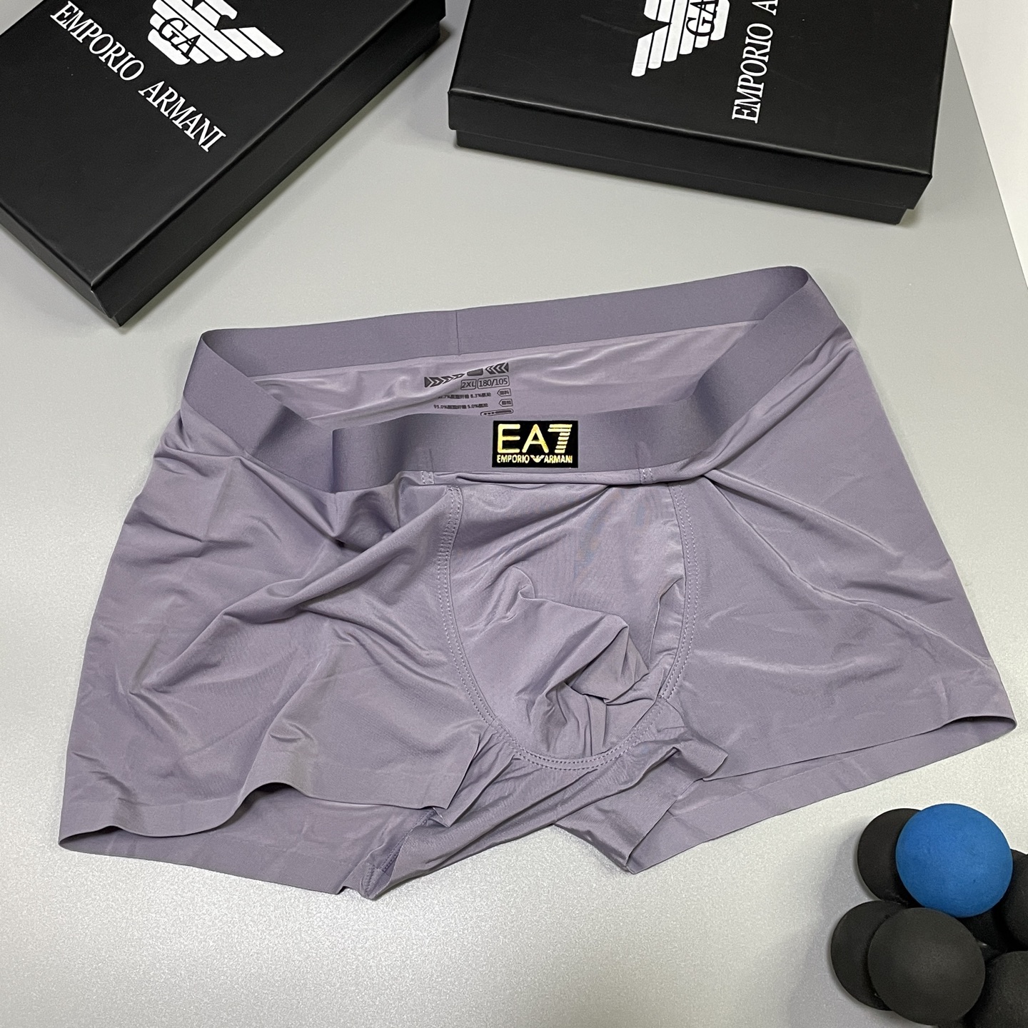 🔥🔥🔥新品！阿玛尼男士内裤！ 外贸公司合作订单，经典立体硅胶烫金logo印标 轻薄透设计，采用进口冰丝轻