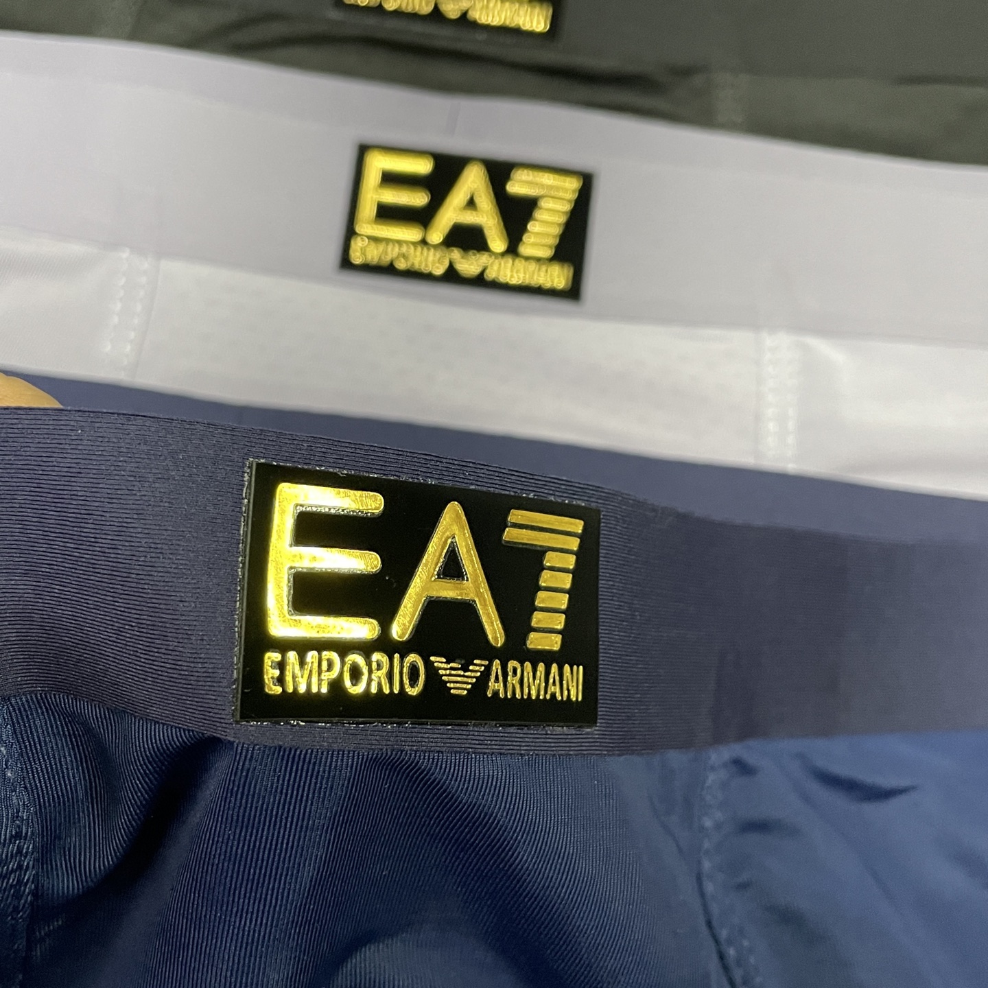 🔥🔥🔥新品！阿玛尼男士内裤！ 外贸公司合作订单，经典立体硅胶烫金logo印标 轻薄透设计，采用进口冰丝轻