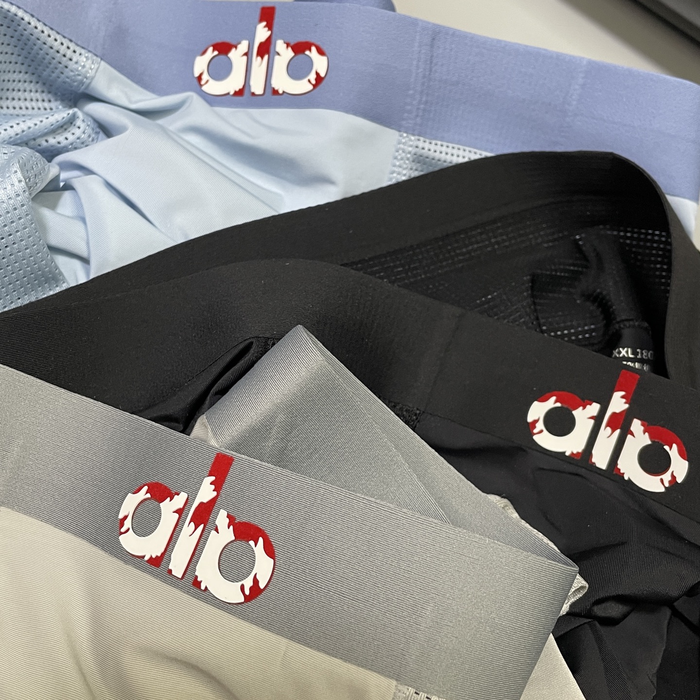 🔥🔥🔥新品！alo男士内裤！ 外贸公司合作订单，经典立体硅胶logo印标 轻薄透设计，采用进口冰丝轻薄透