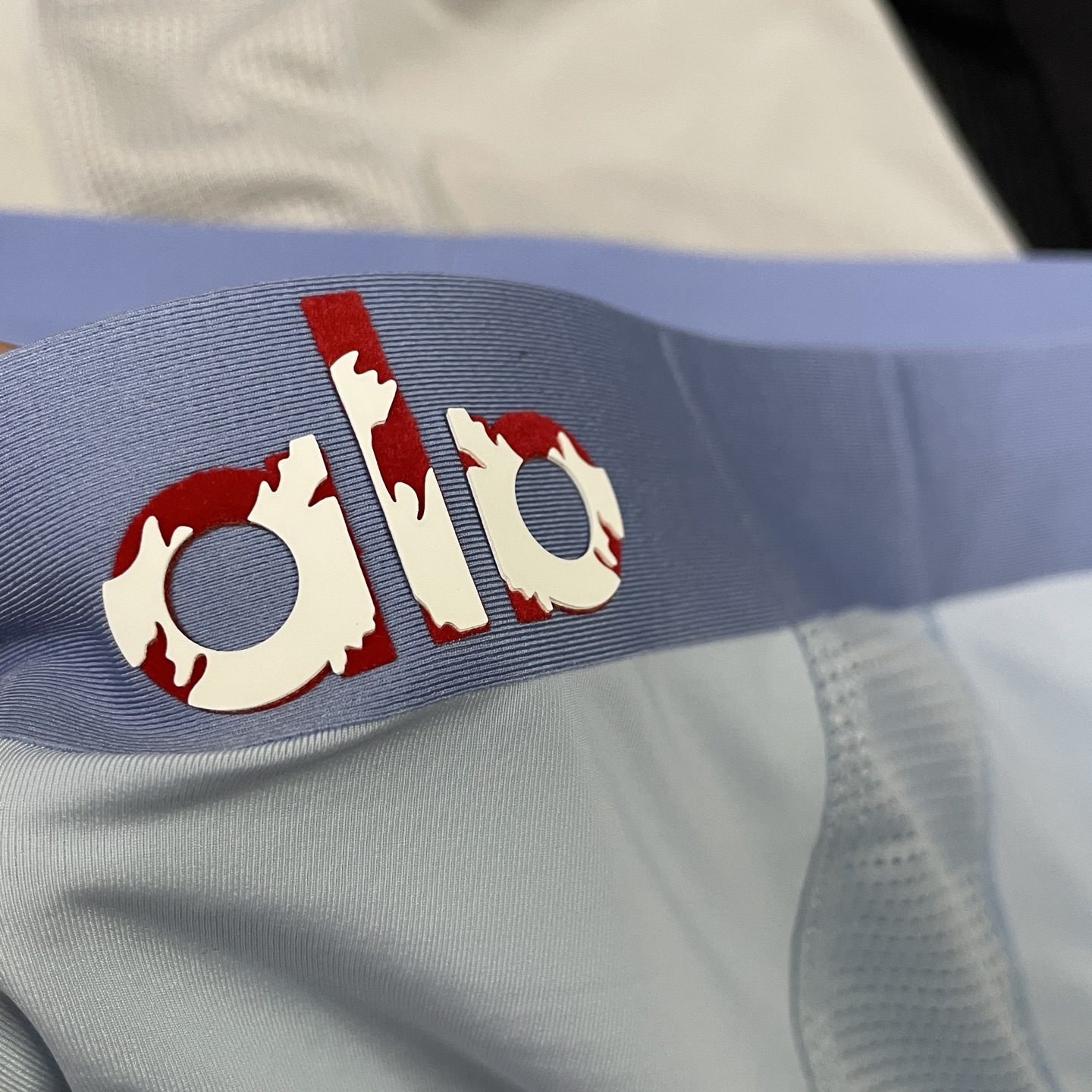 🔥🔥🔥新品！alo男士内裤！ 外贸公司合作订单，经典立体硅胶logo印标 轻薄透设计，采用进口冰丝轻薄透