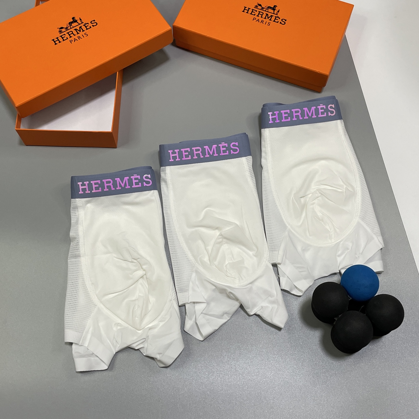 🔥🔥🔥新品！爱马仕男士内裤！ 外贸公司合作订单，经典立体幻彩logo印标 轻薄透设计，采用进口冰丝轻薄透